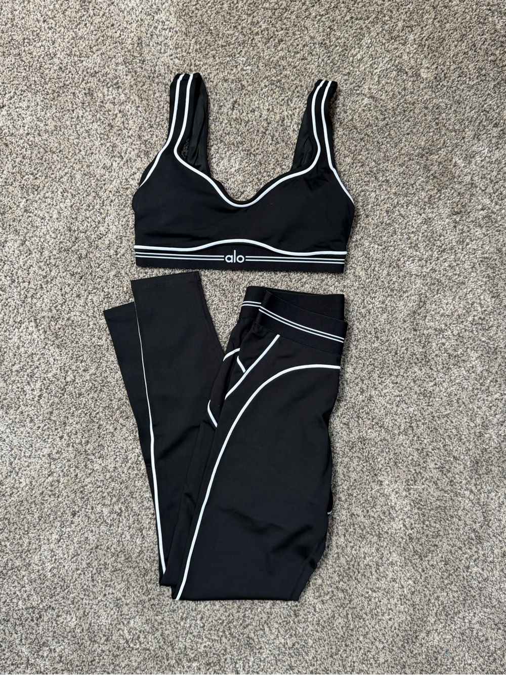 Black ALO set